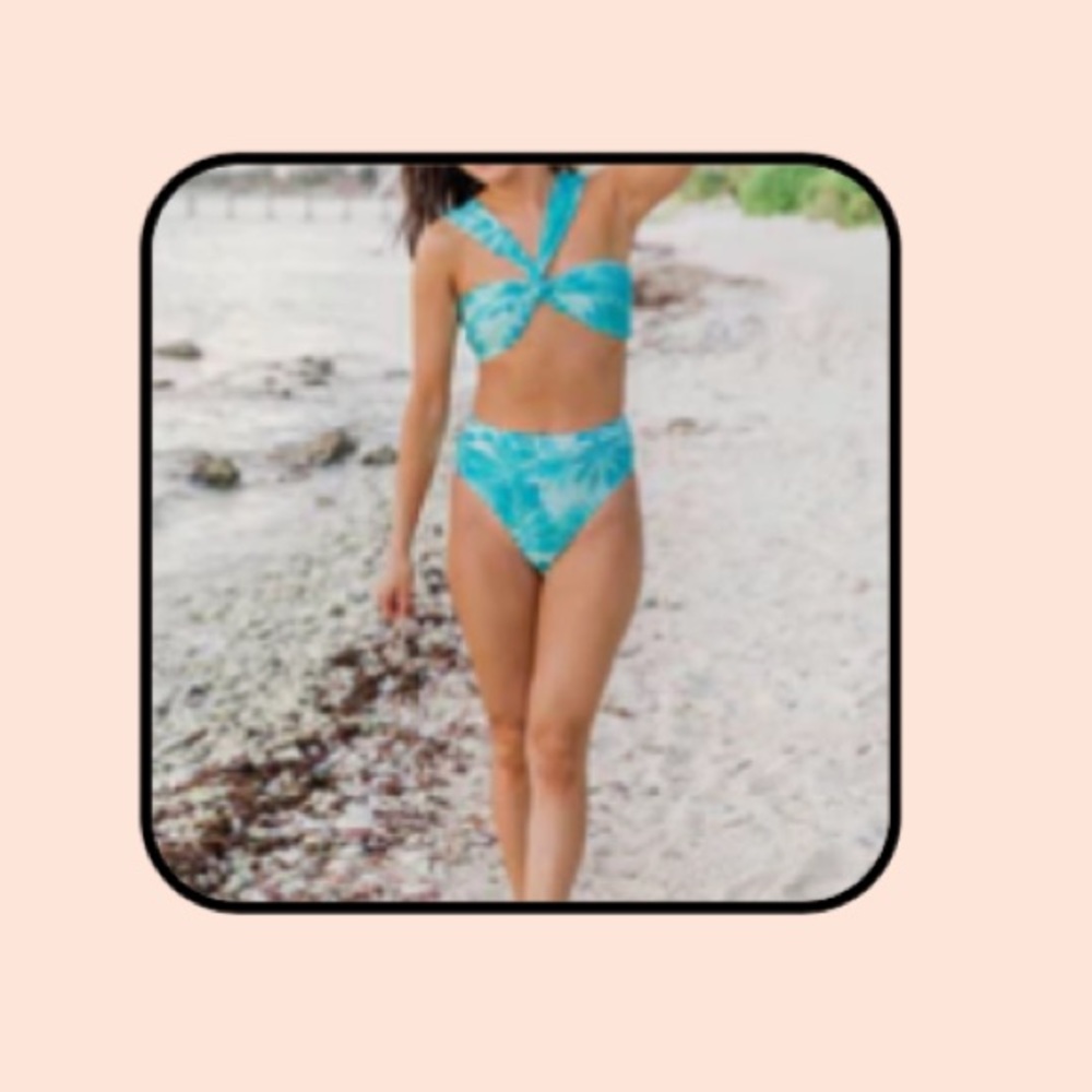 NWOT Pink Lily Sea Mist Aqua Palm Bikini